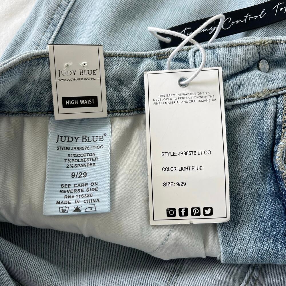 Judy Blue NWT Marco High Rise Tummy Control Top Straight Light Wash Denim Jeans - Picture 10 of 12